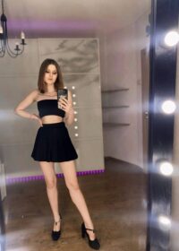 Проститутка Илона +7(981)136-33-84 с 3 размером груди предлагает профессиональные секс и интим услуги возле метро Достоевская в городе Санкте-Петербург