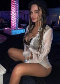 Индивидуалка Алёна +7(981)809-84-20 с 3 размером груди предлагает профессиональные секс и интим услуги возле метро Выборгская в городе Санкте-Петербург